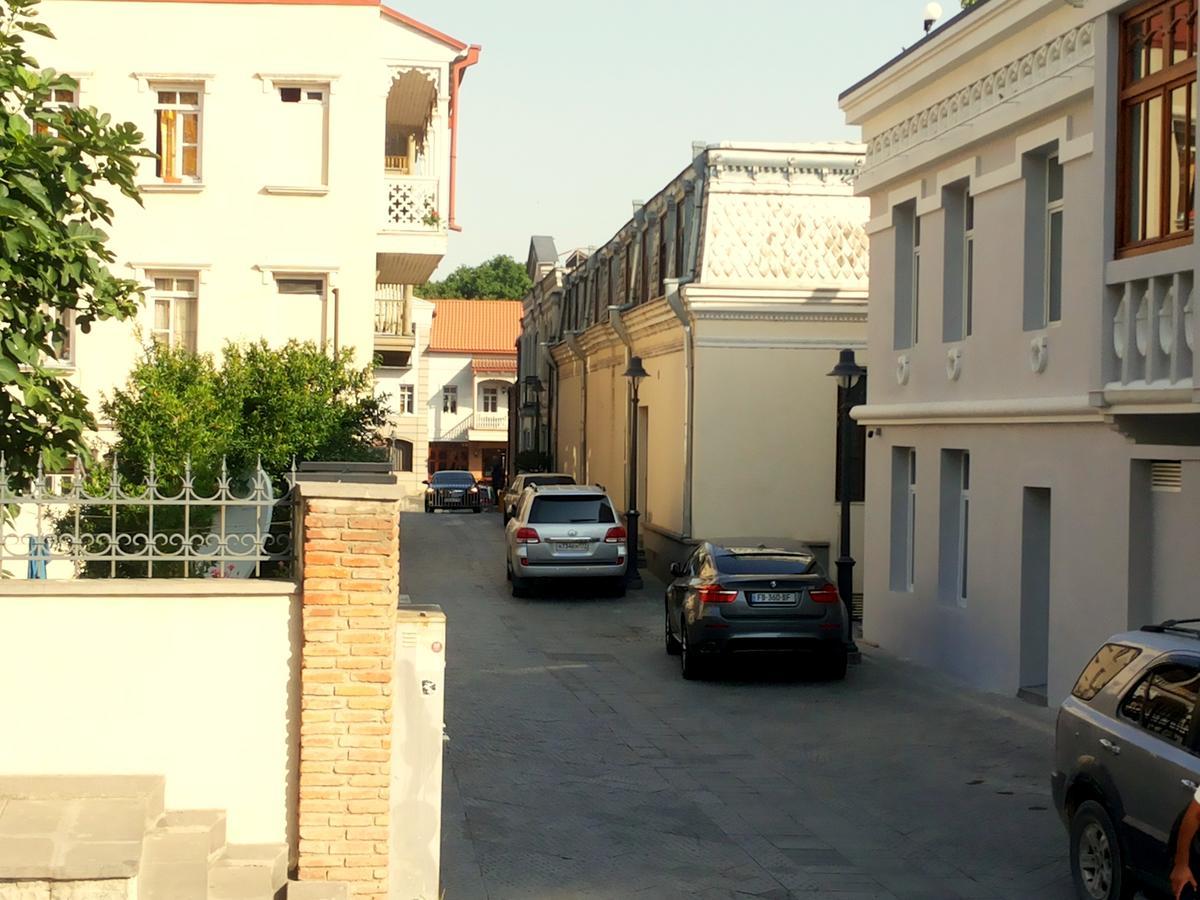 Meidan Suites Тбілісі Екстер'єр фото